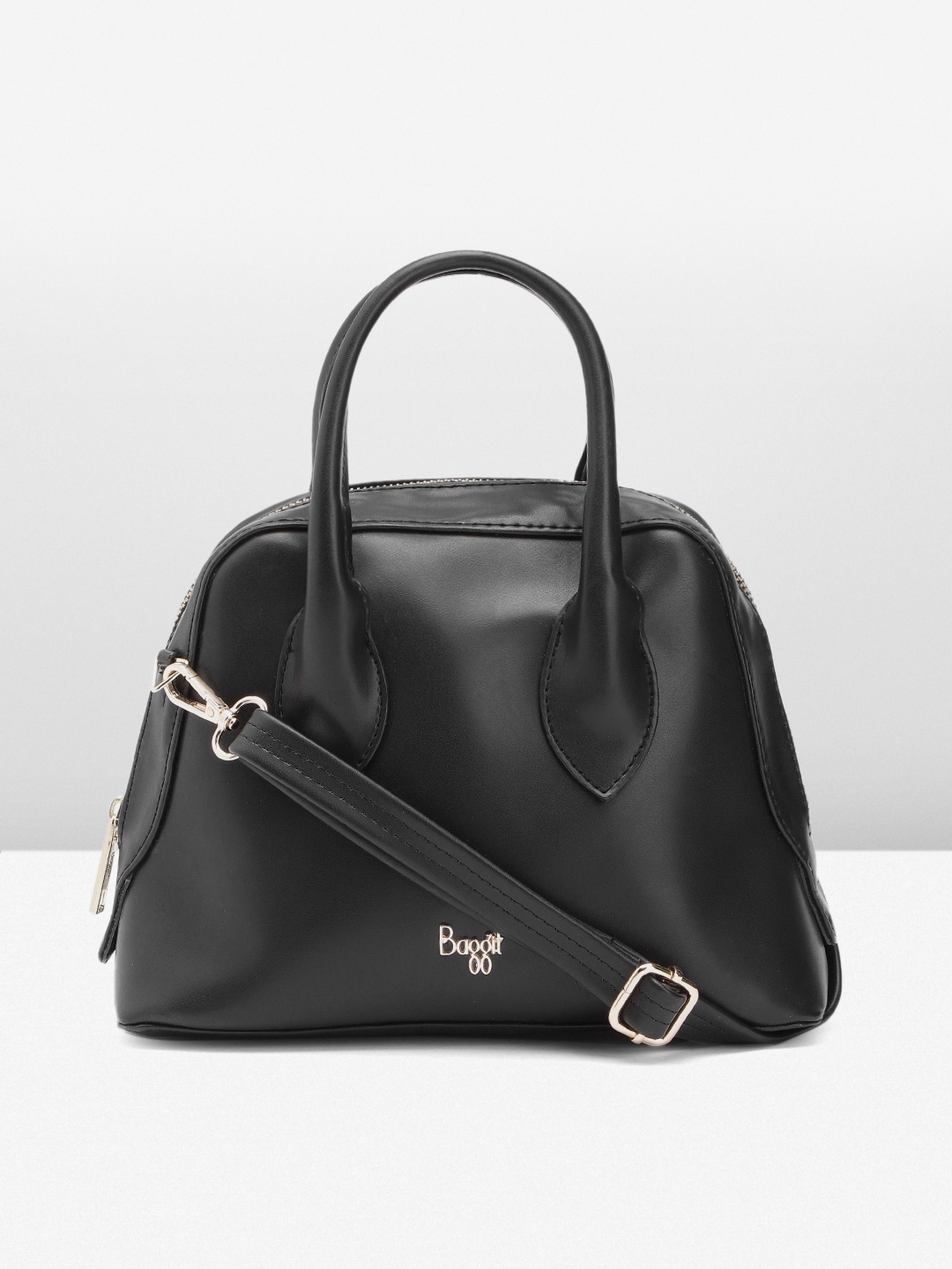 

Baggit Bowling Handheld Bag, Black