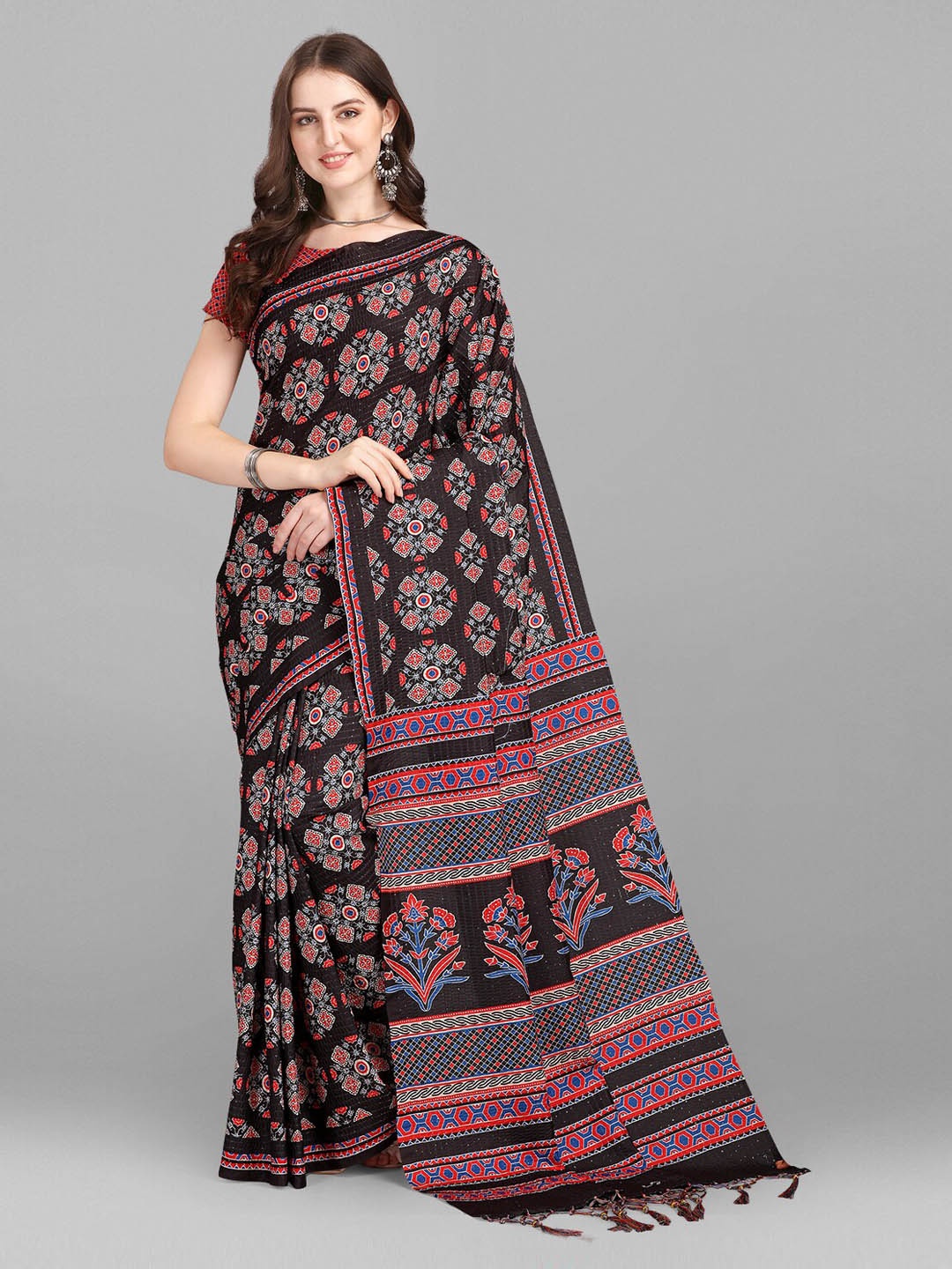 

Fashion Basket Brown & Pink Floral Silk Blend Saree
