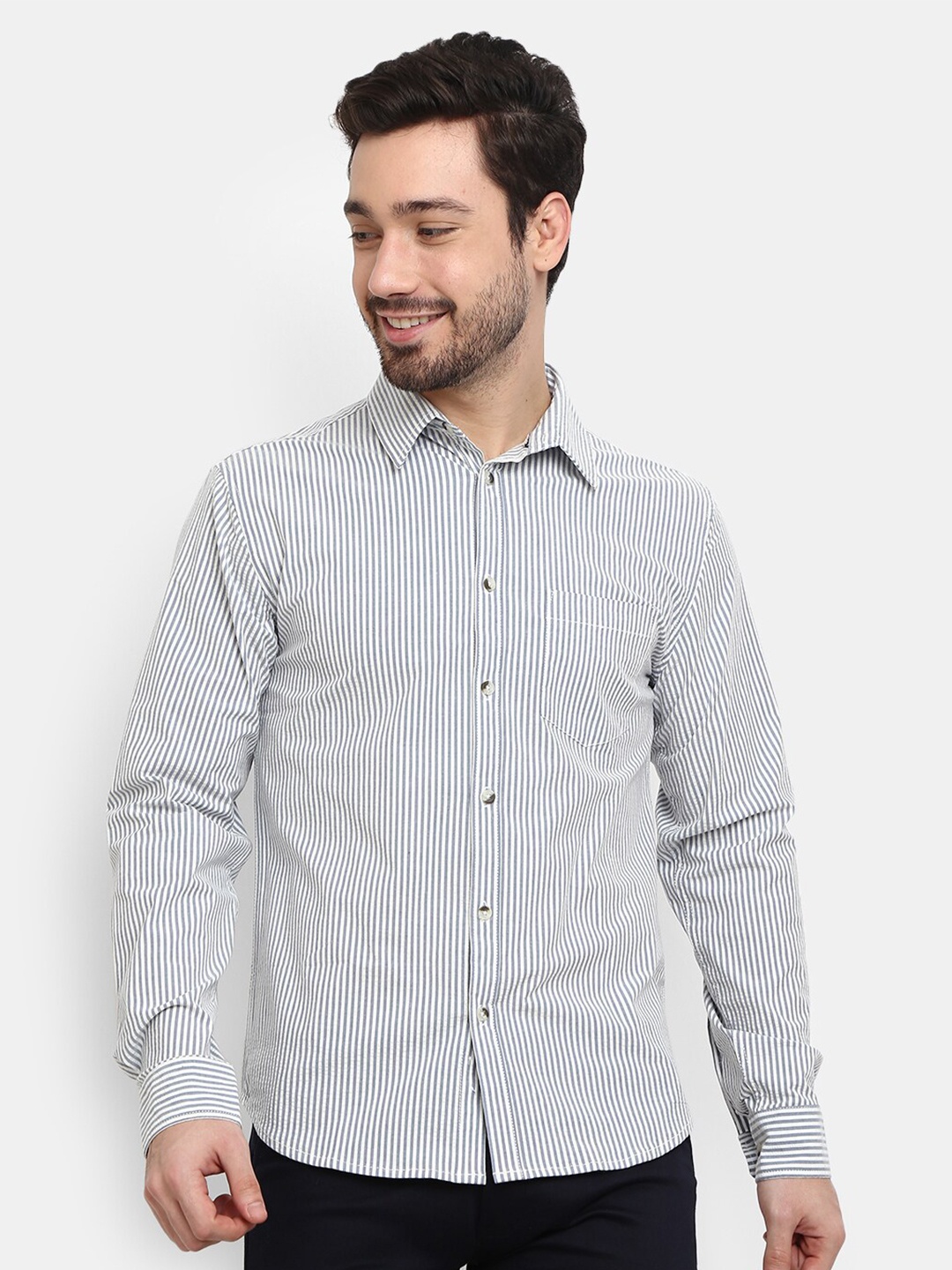 

V-Mart Men cotton Blue Striped Casual Shirt