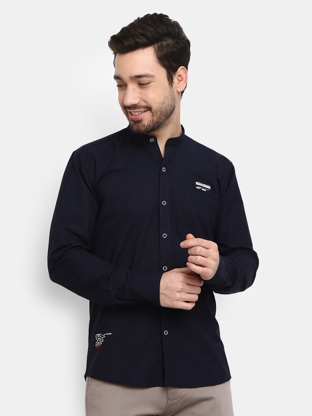 

V-Mart Men Navy Blue Casual Shirt