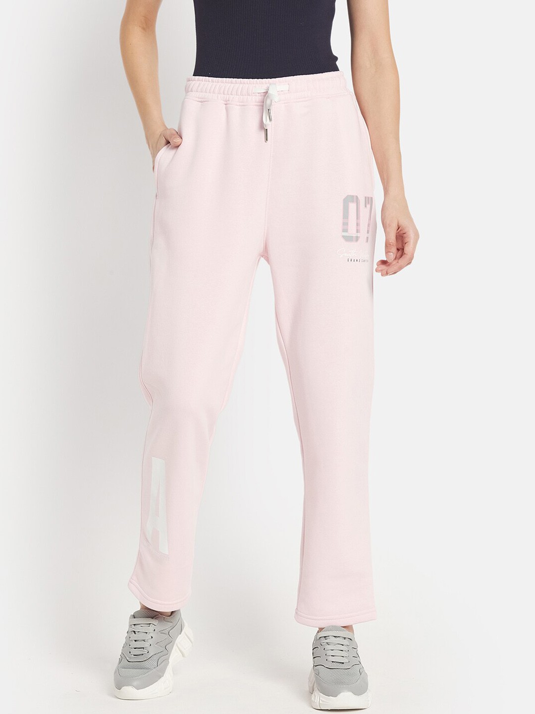 

METTLE Women Pink Solid Cotton Track Pants