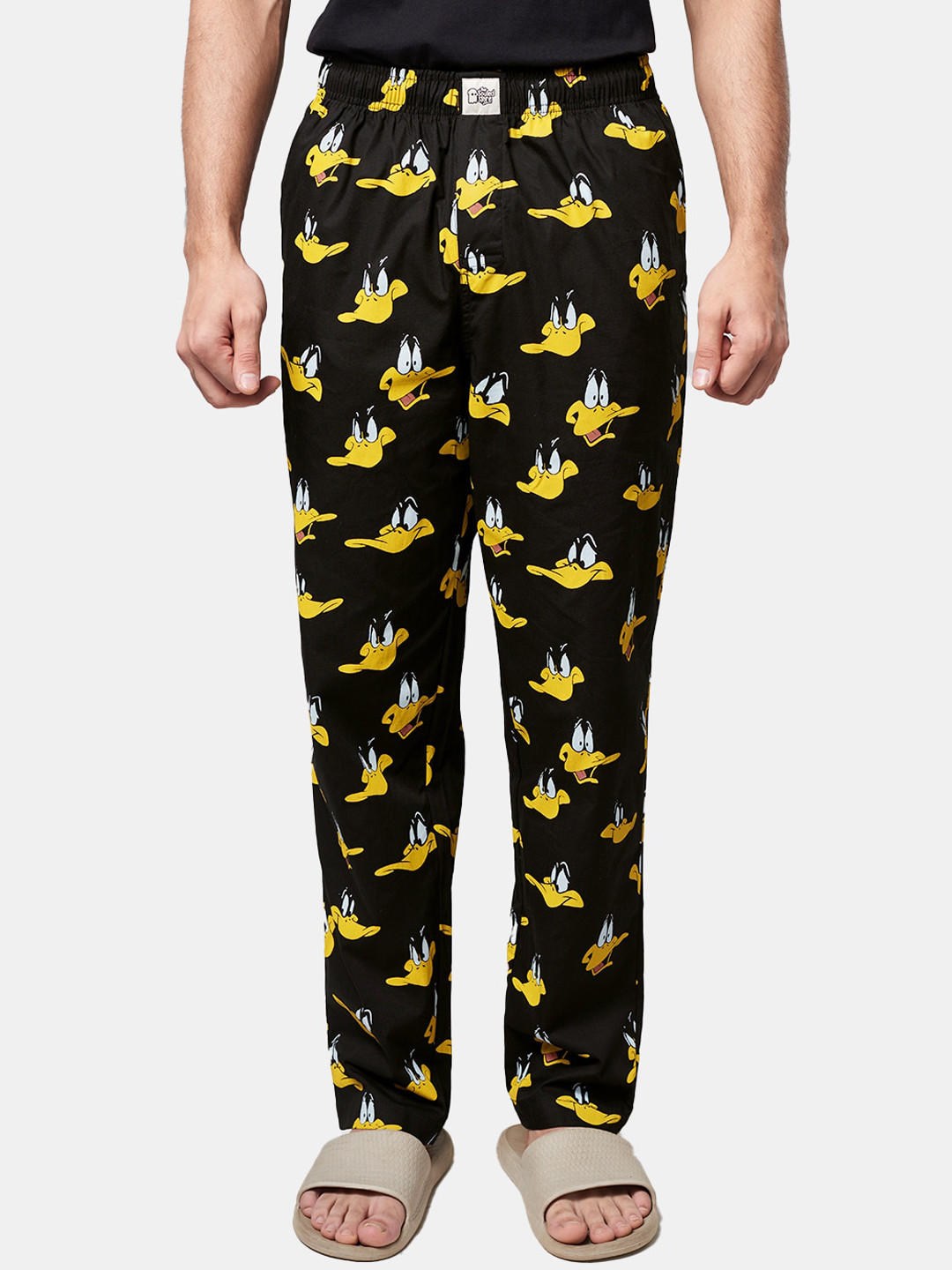 

The Souled Store Men Black & Yellow Looney Tune Printed Lounge Pants