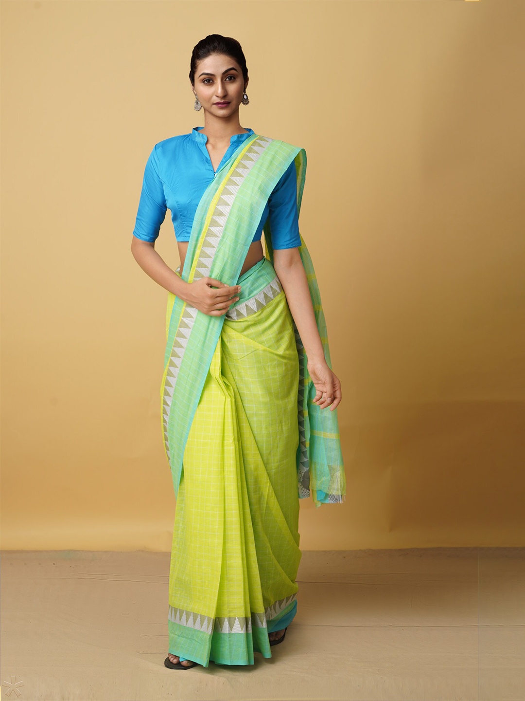 

Unnati Silks Green & Blue Woven Design Pure Cotton Mangalagiri Saree