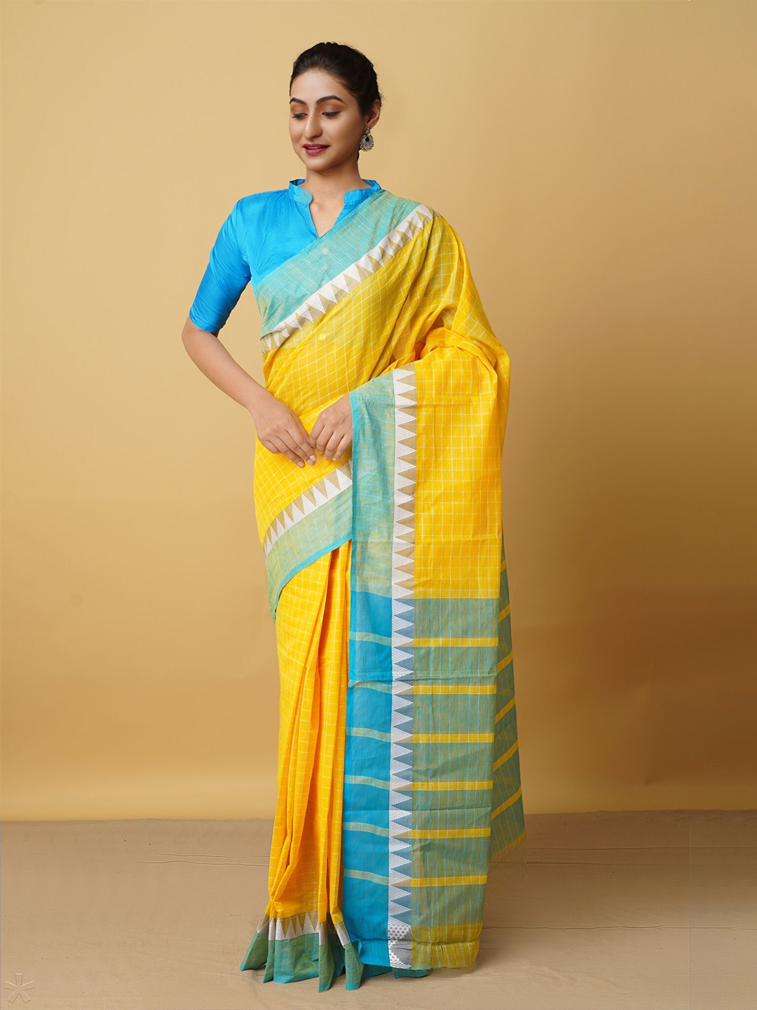 

Unnati Silks Yellow & Blue Checked Pure Cotton Mangalagiri Saree