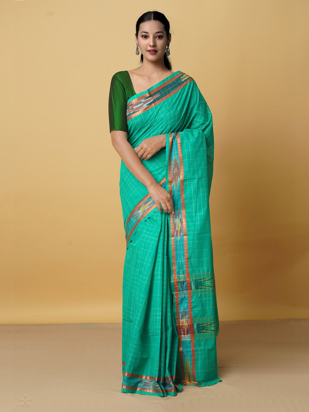 

Unnati Silks Blue & Gold-Toned Checked Zari Pure Cotton Mangalagiri Handloom Saree