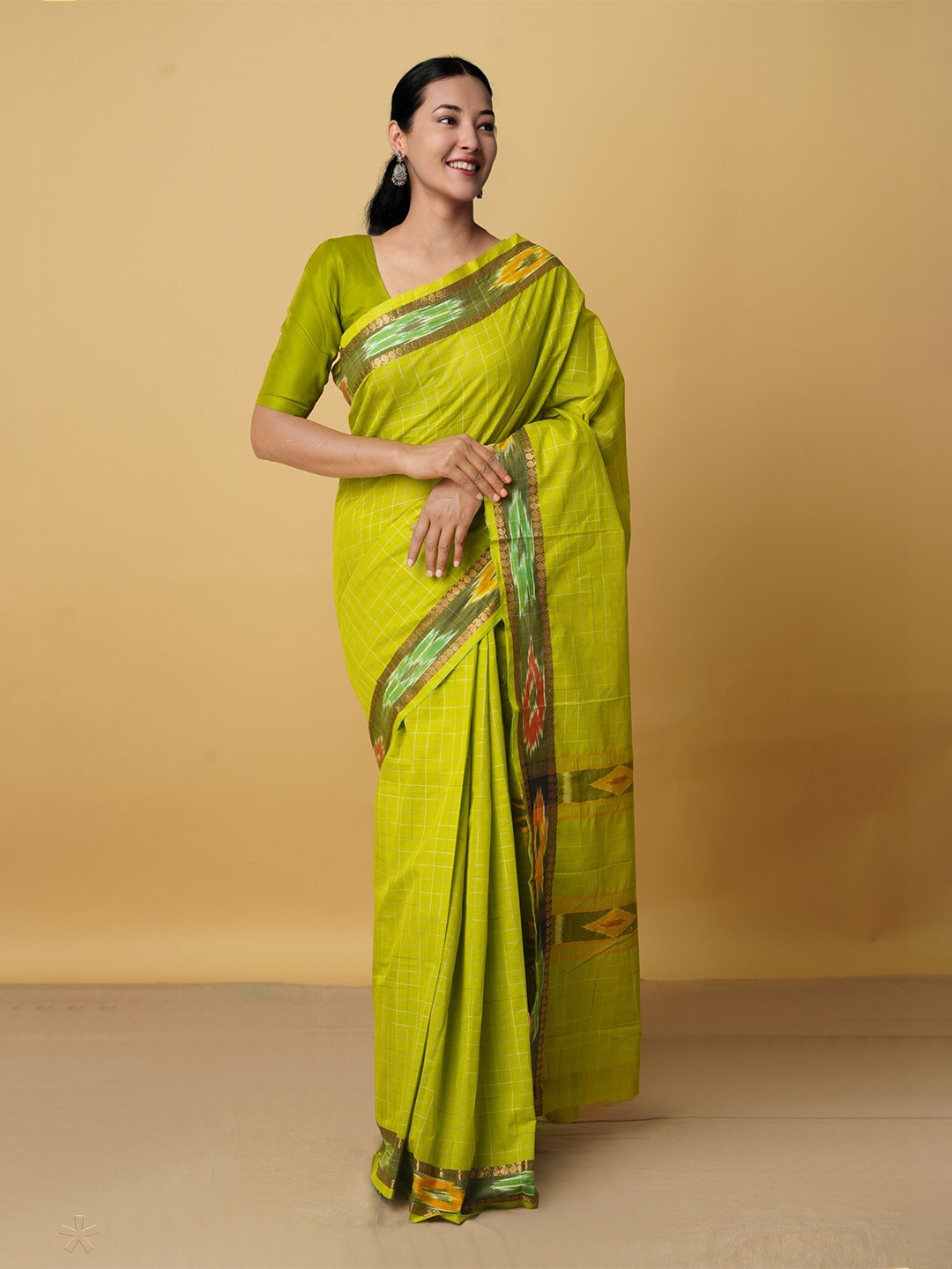 

Unnati Silks Green & Gold-Toned Checked Zari Pure Cotton Mangalagiri Handloom Saree