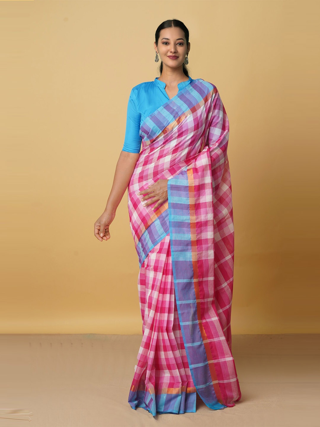 

Unnati Silks Pink & White Checked Zari Pure Cotton Mangalagiri Handloom Saree