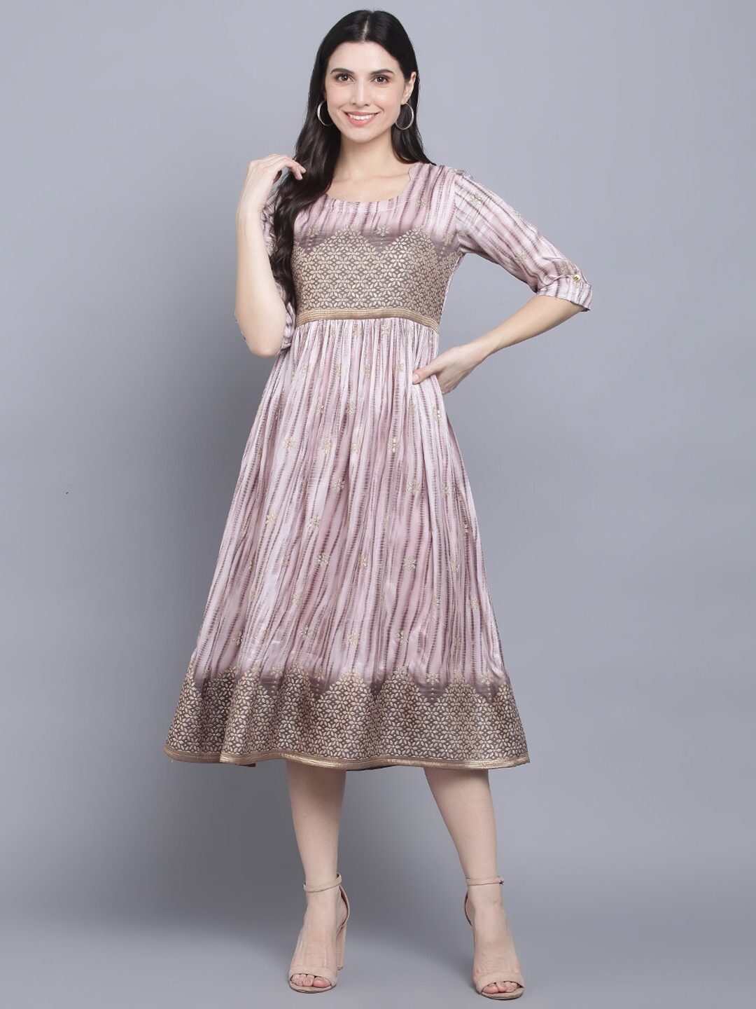 

Myshka Grey & Gold-Toned Printed Silk Midi Dress
