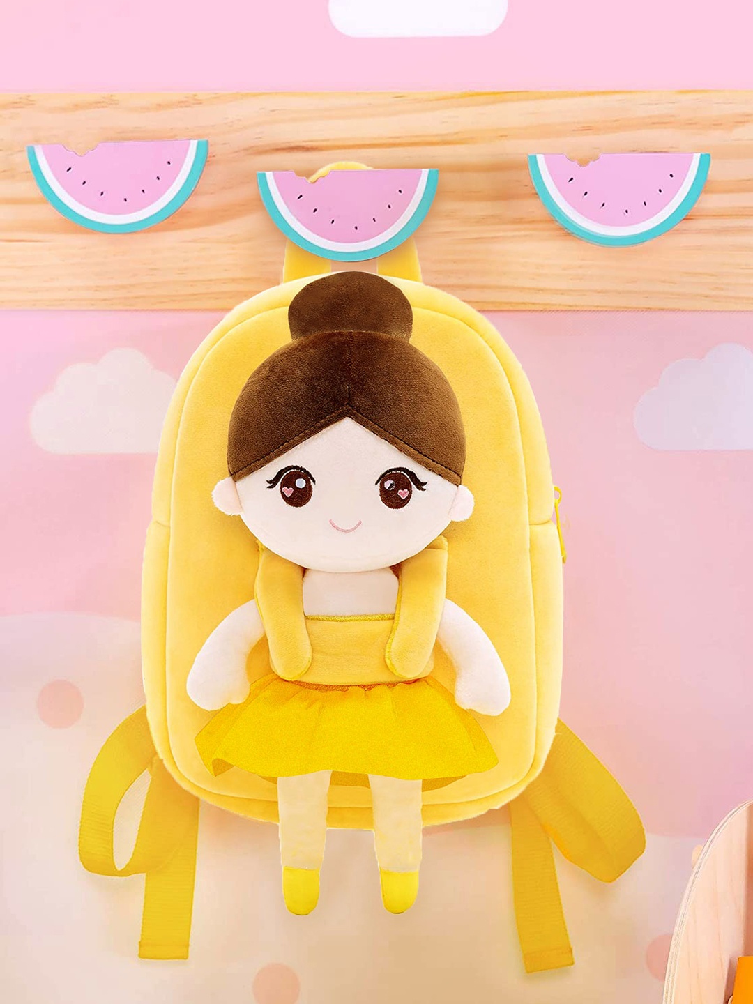 

Frantic Unisex Kids Velvet Backpack, Yellow