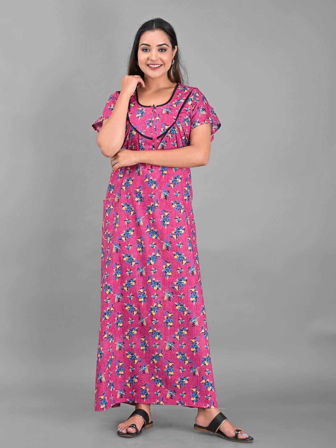 

Apratim Pink Printed Maxi Pure Cotton Nightdress