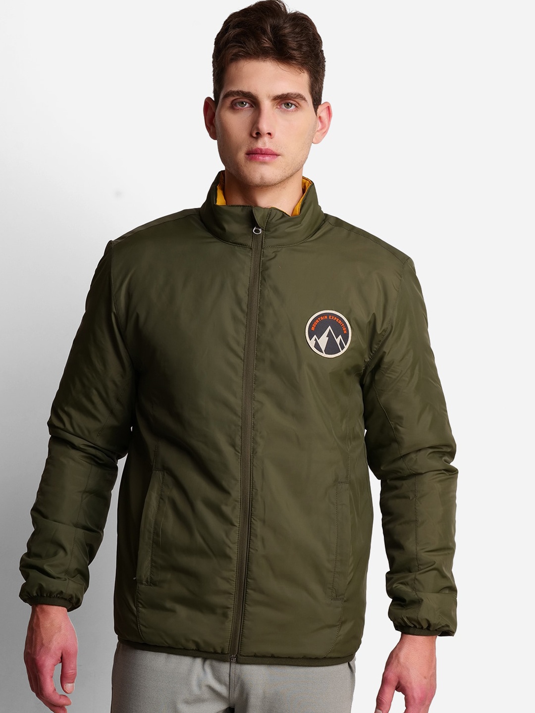 

Wildcraft Men Olive Green Lightweight Open Front Jacket