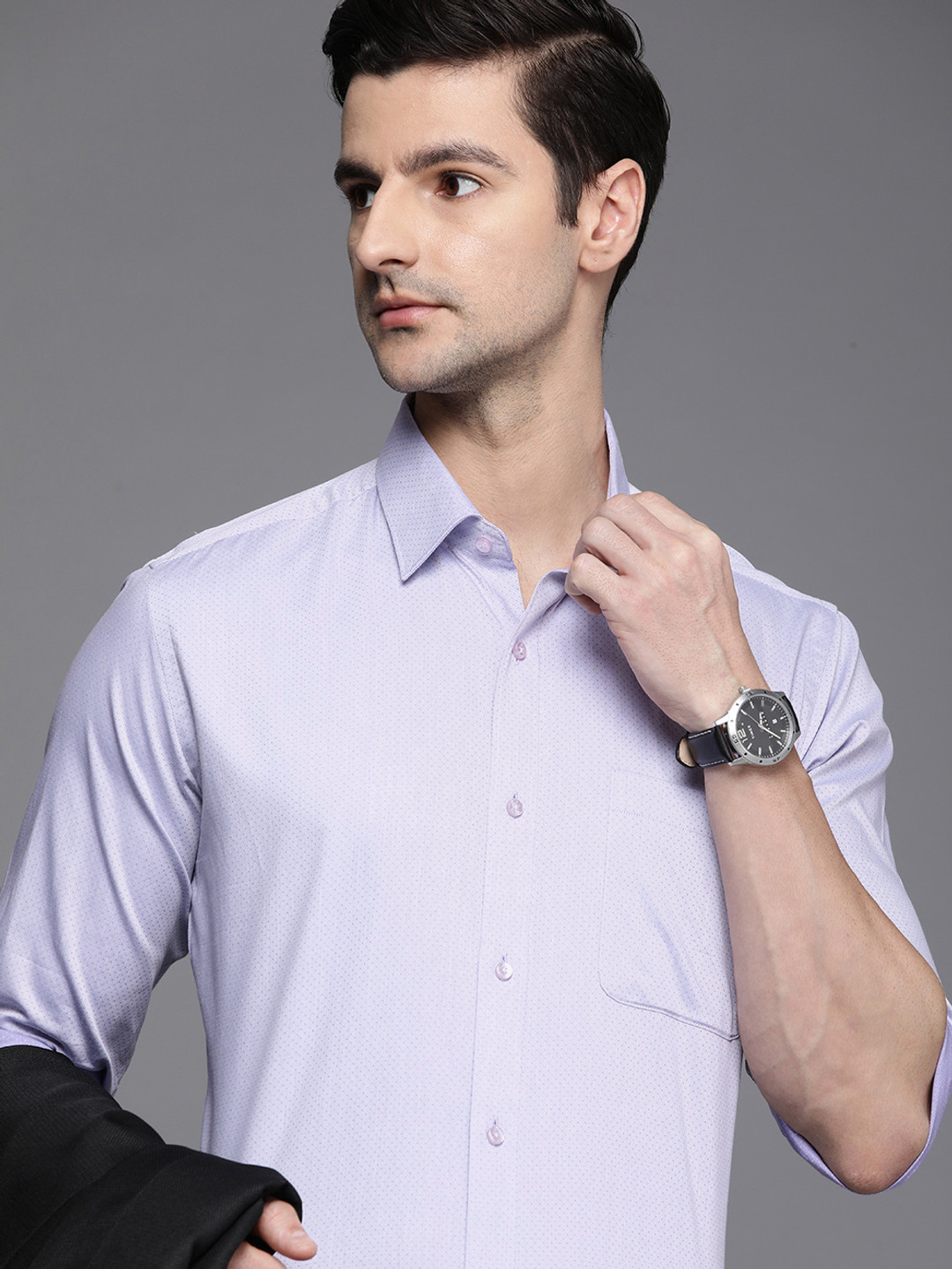 

Raymond Men Violet Solid Pure Cotton Slim Fit Casual Shirt