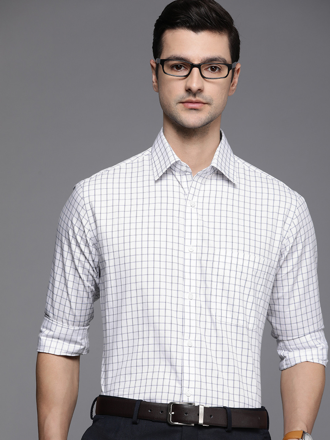 

Raymond Men White Slim Fit Checked Men Pure Cotton Casual Shirt