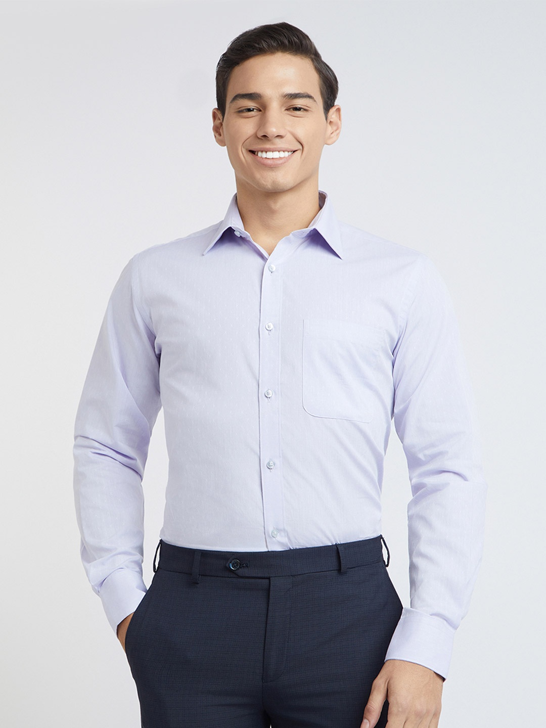 

Raymond Men Blue & White Pure Cotton Slim Fit Formal Shirt