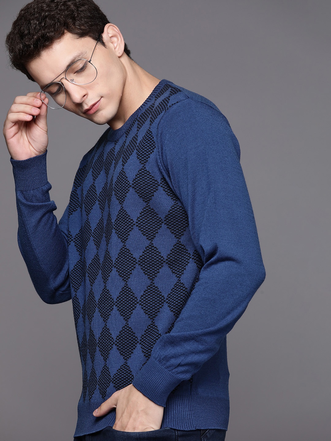 

Raymond Men Blue Checked Pullover