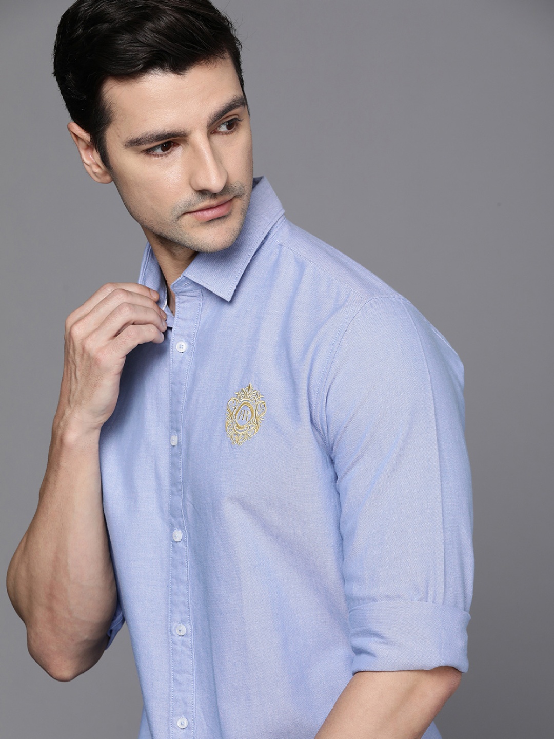 

Raymond Men Blue Solid Pure Cotton Slim Fit Casual Shirt