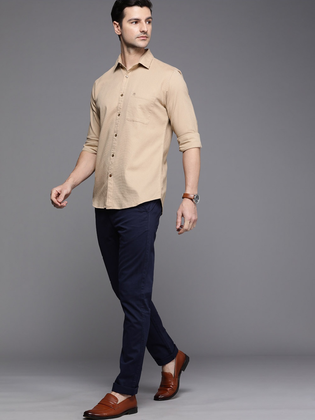 

Raymond Men Khaki Solid Pure Cotton Slim Fit Casual Shirt