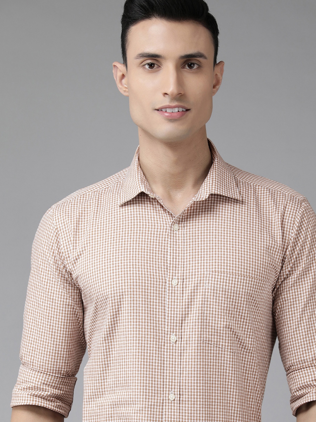

Park Avenue Men Brown Slim Fit Micro Checks Checked Casual Shirt