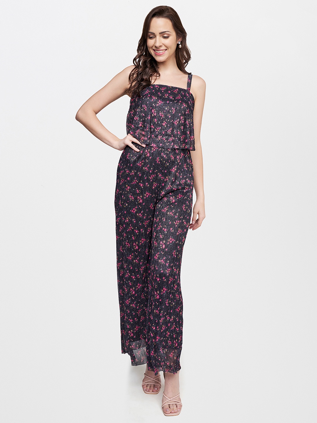

AND Floral Printed Shoulder Strap Basic Jumpsuit, Black