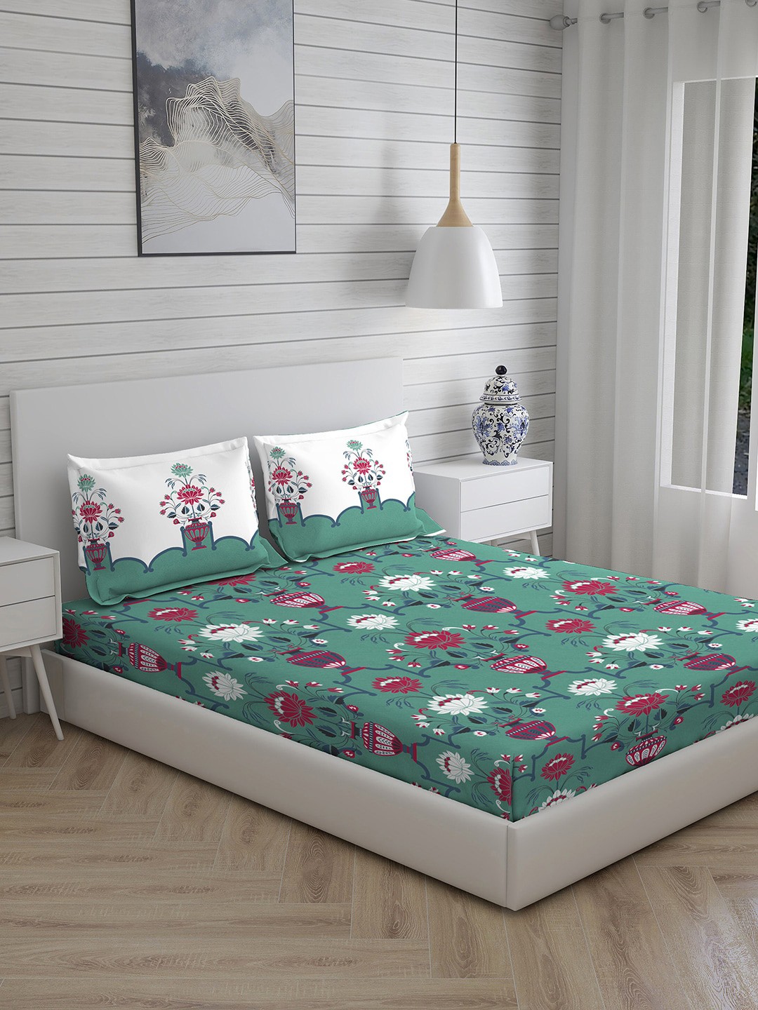 

Layers Floral 110 TC Cotton Queen Bedsheet with 2 Pillow Covers, Green