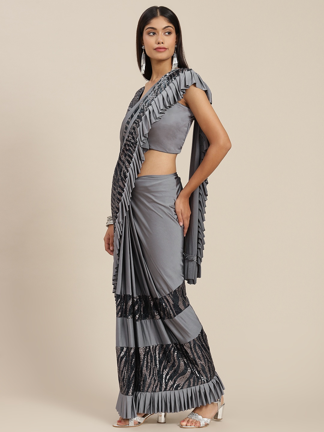 

Mitera Grey & Navy Blue Embellished Sequinned Ready to Wear Leheriya Saree