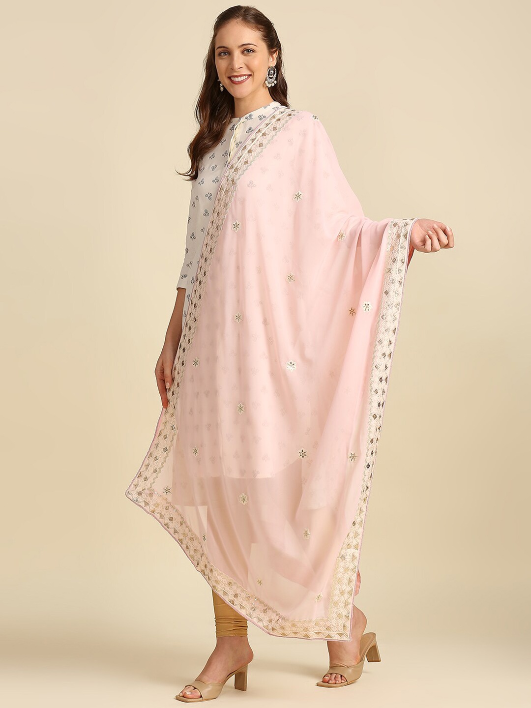 

Dupatta Bazaar Ethnic Motifs Embroidered Dupatta with Zardozi, Peach