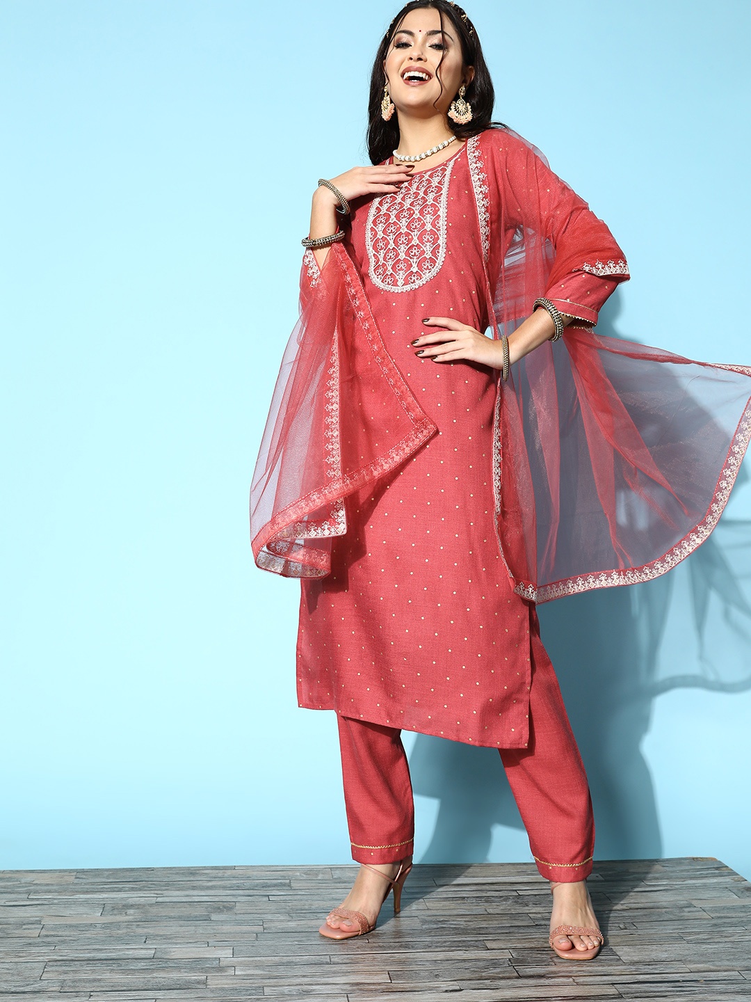 

SheWill Women Ethnic Motifs Silk Blend Hyper Texture Kurta Set, Rust