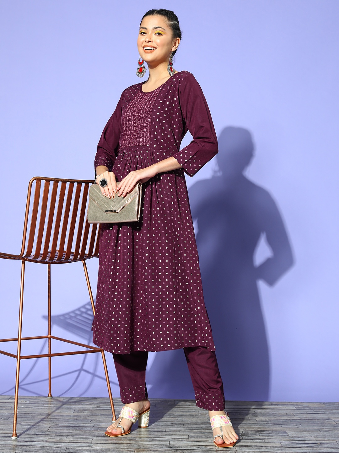 

SheWill Women Ethnic Motifs Poly Crepe Hyper Texture Kurta Set, Purple