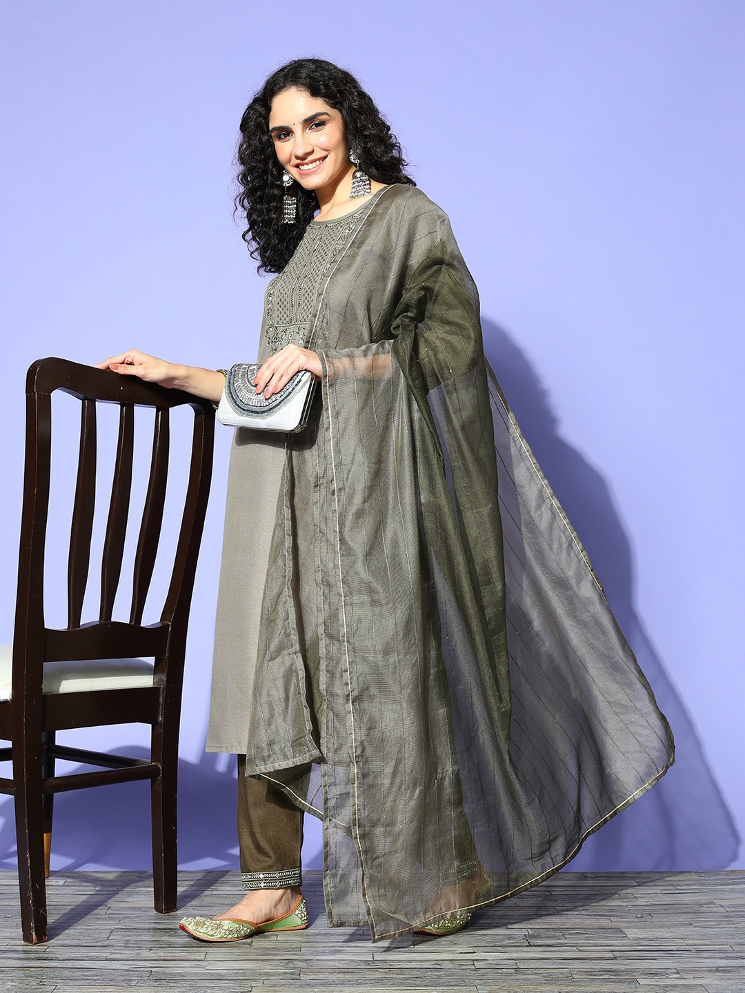 

SheWill Women Ethnic Motifs Cotton Blend Hyper Texture Kurta Set, Olive