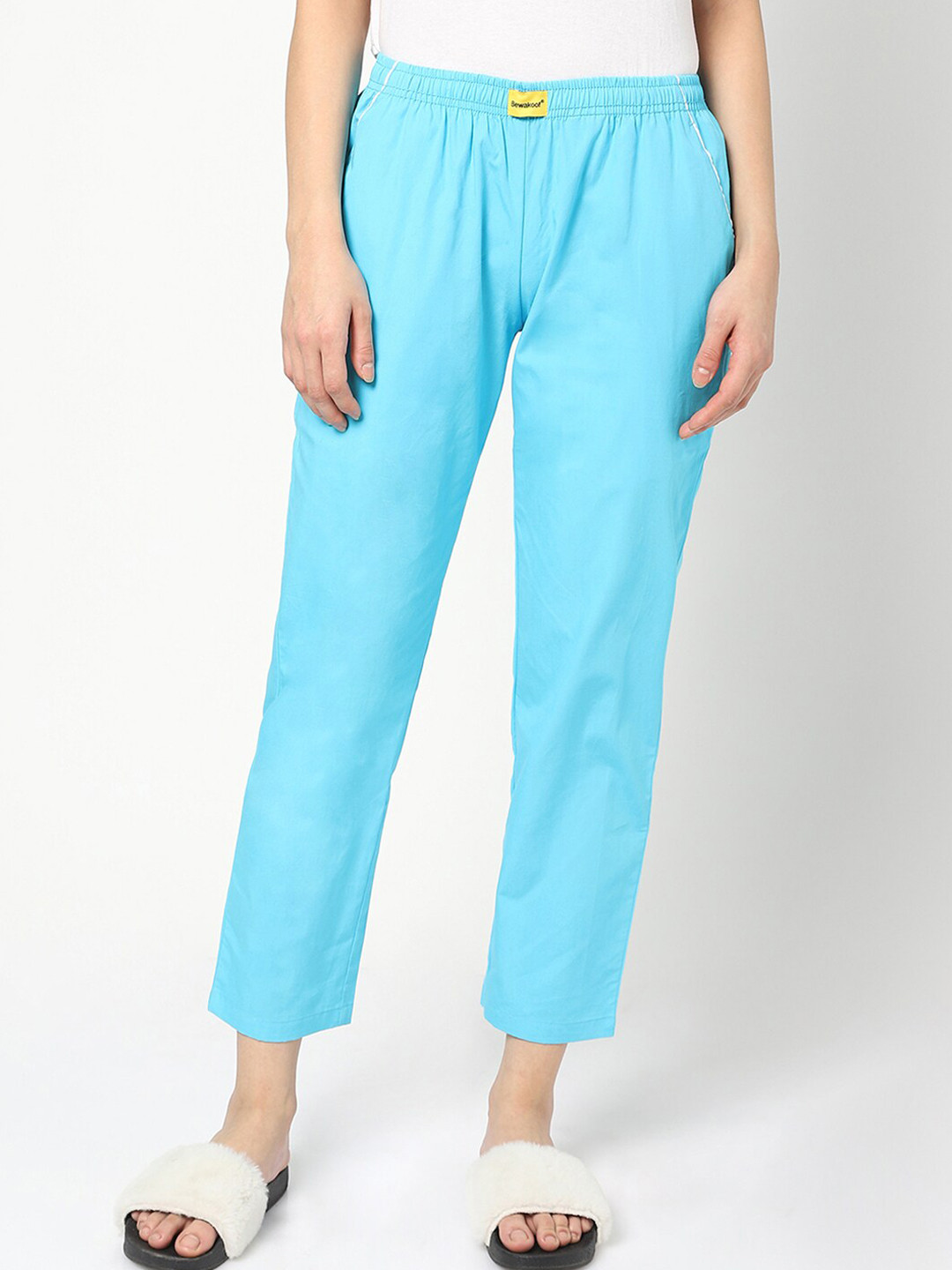 

Bewakoof Women Blue Solid Cotton Lounge Pants
