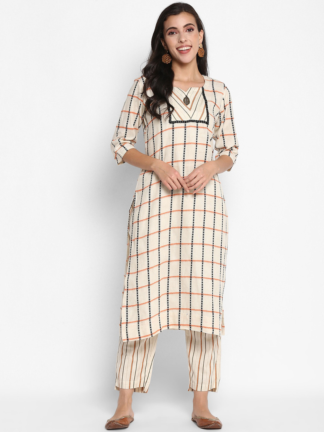 

VAABA Women Printed Kurta with Trousers, Cream