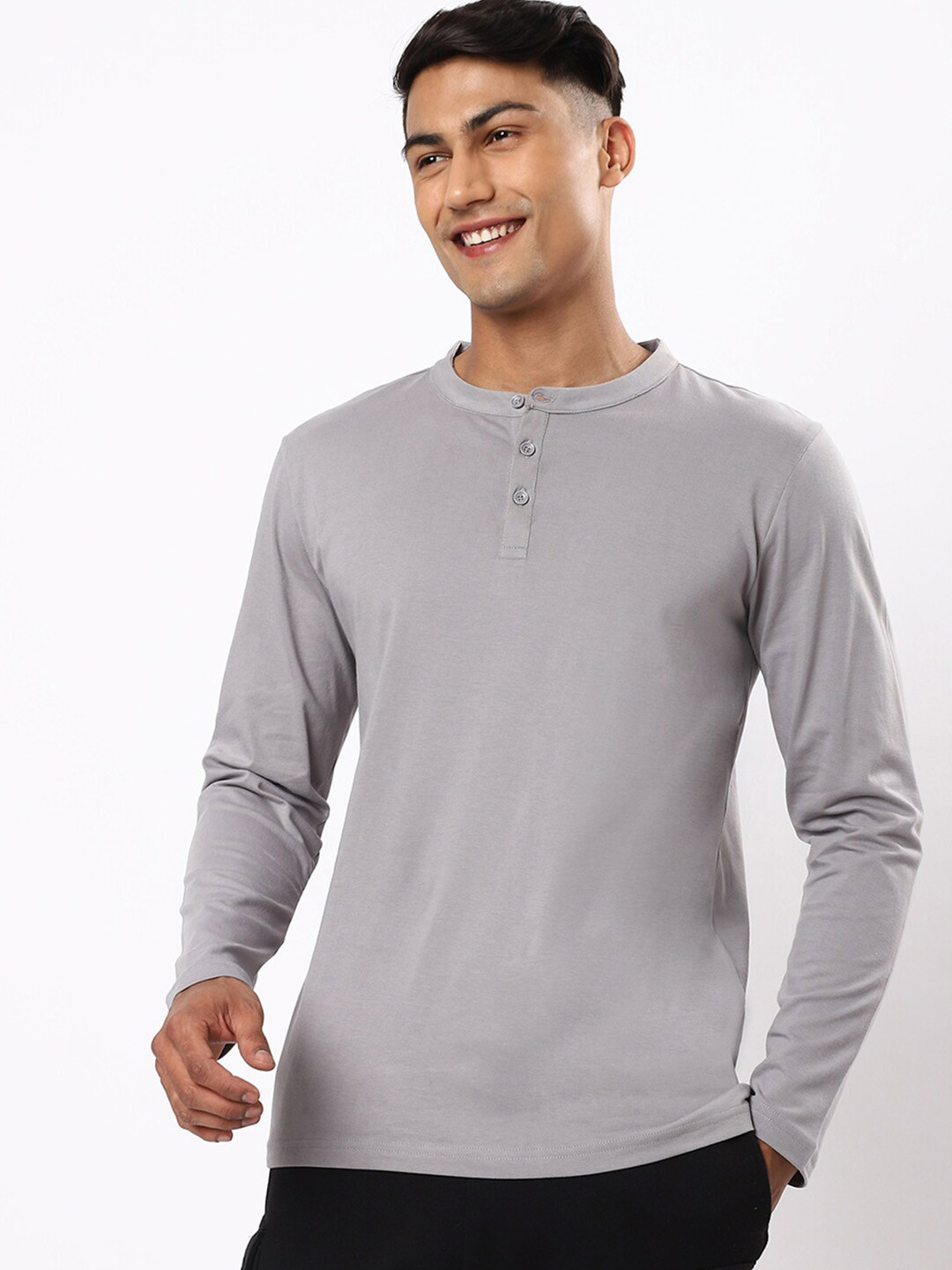 

Bewakoof Men Blue Henley Neck Cotton T-shirt