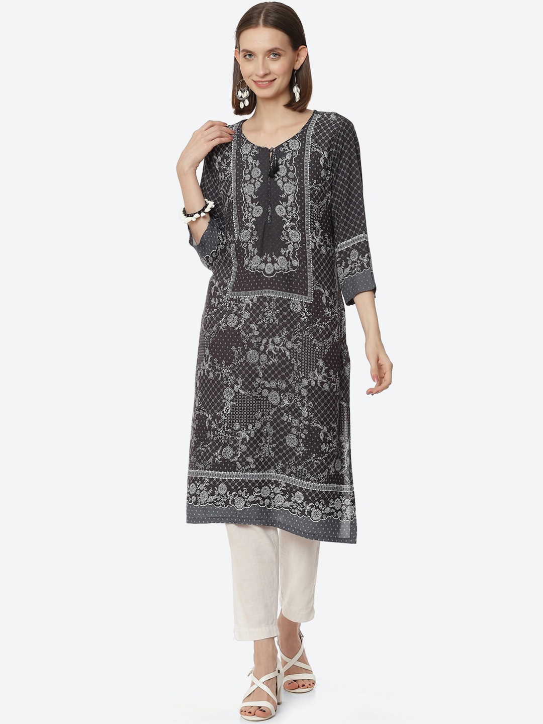 

Rangriti Women Floral Printed Kurta, Black
