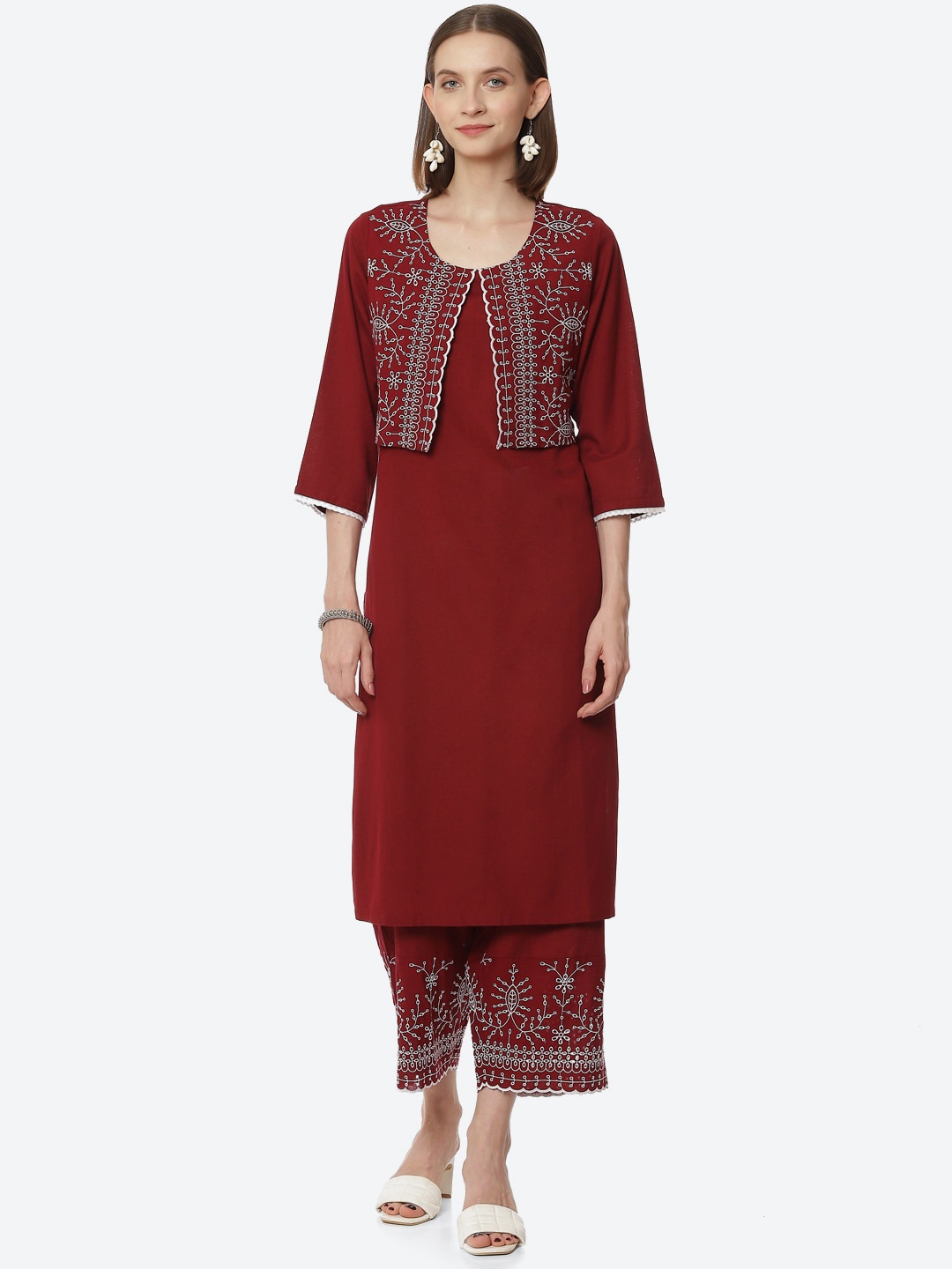 

Rangriti Women Ethnic Motifs Print Kura With Palazzo, Red