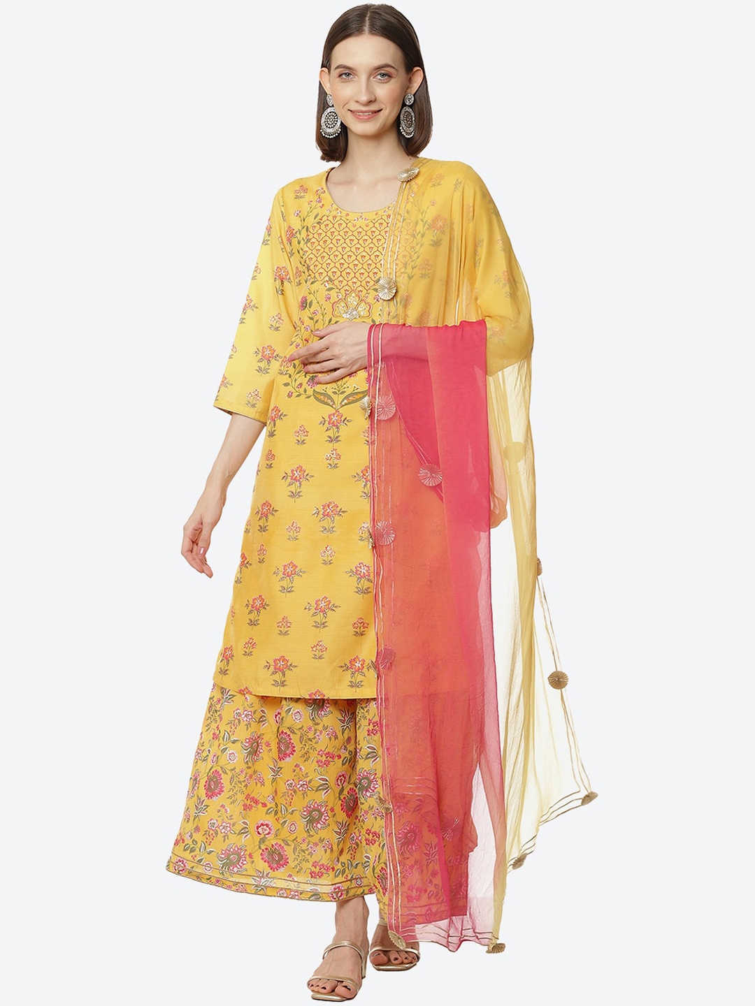 

Rangriti Women Floral Printed Kurta with Palazzos & With Dupatta, Yellow