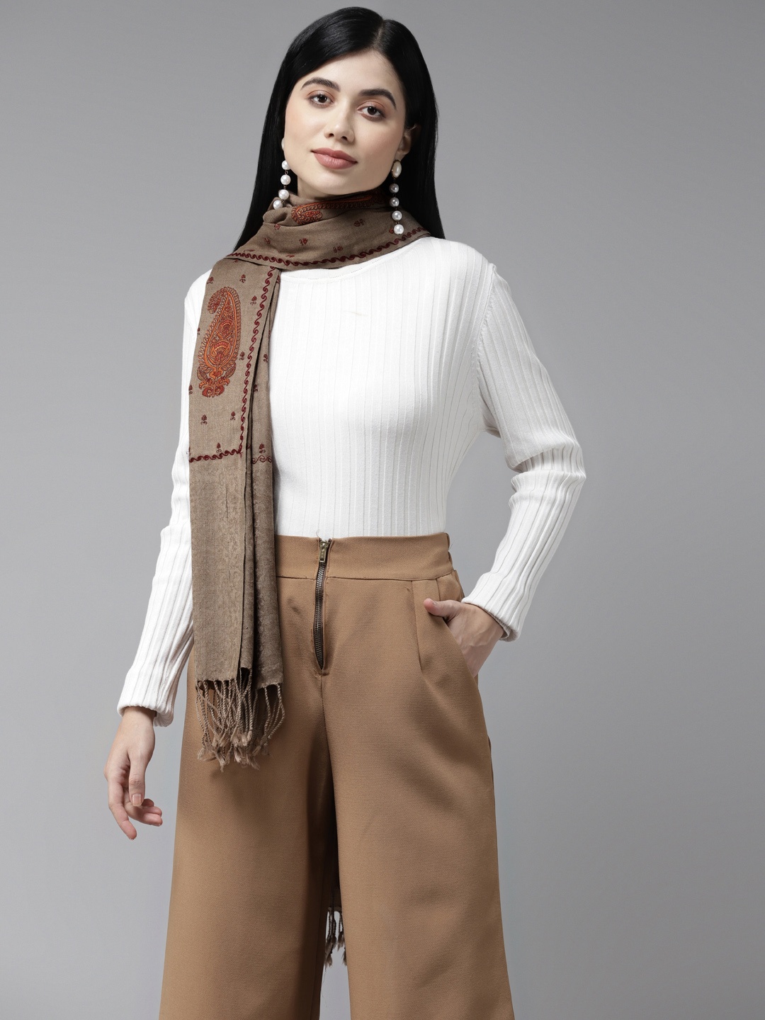

Cayman Women Brown Woven Design Knitted Winter Stole