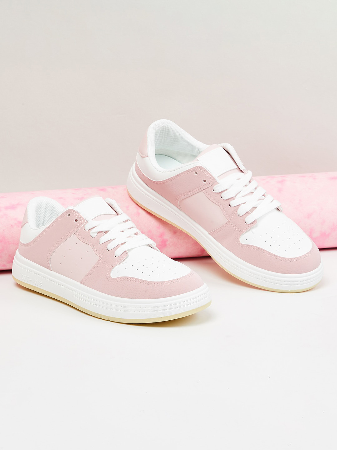 

max Women Pink & White Colourblocked PU Sneakers