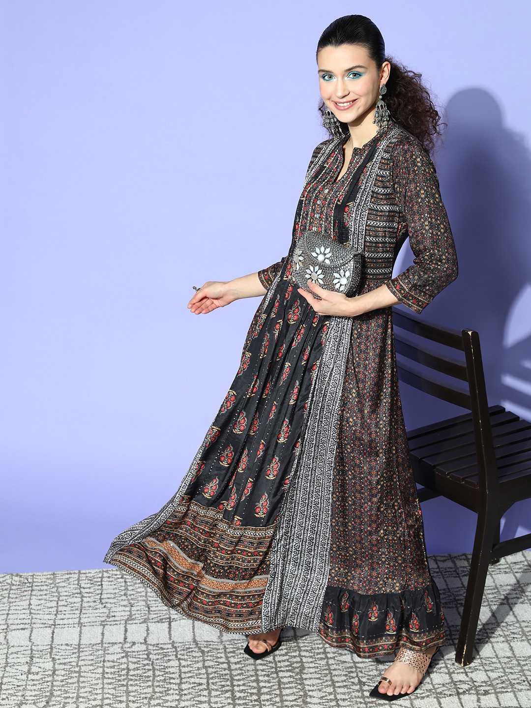 

ZOLA Women Black Modal New Neckline Kurta