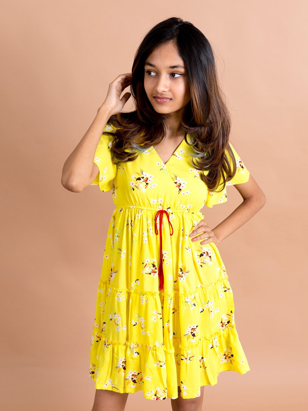 

pspeaches Girls Yellow & White Floral Printed Mini Dress