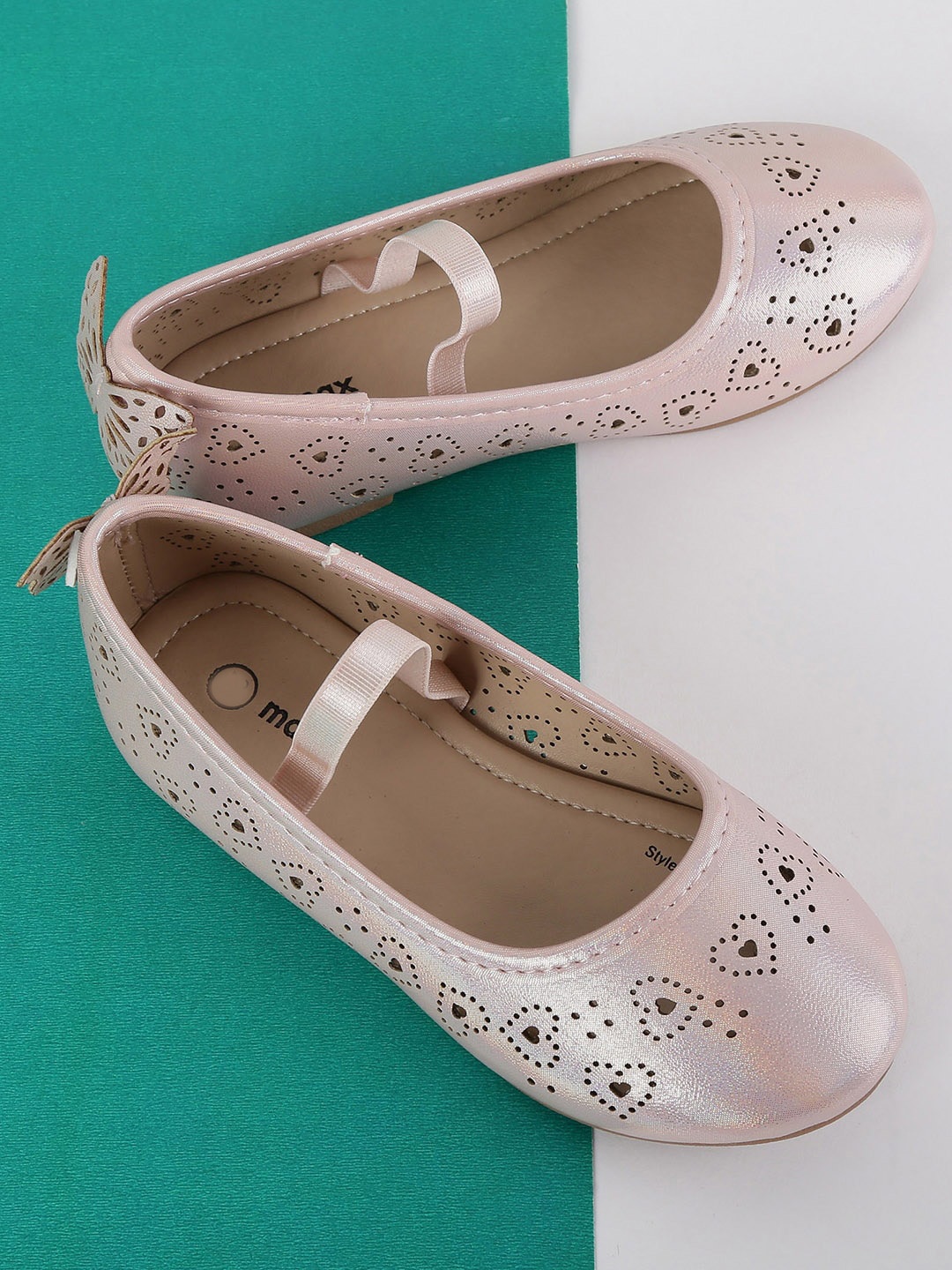 

max Girls Pink Textured Ballerinas with Laser Cuts Flats