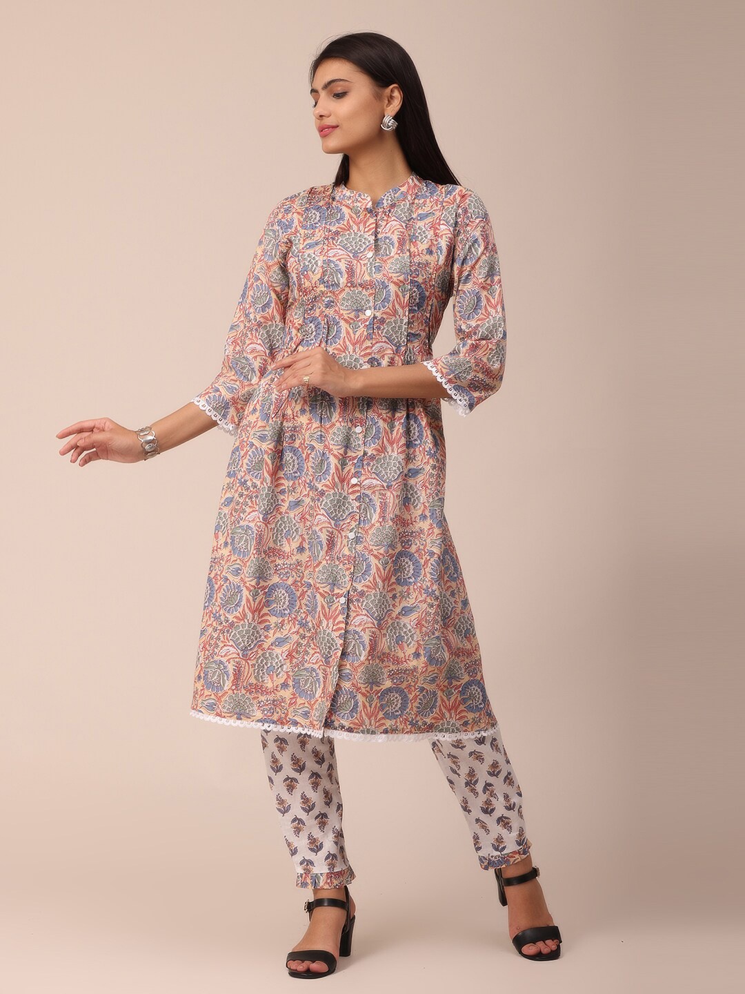 

NAYRA Women Peach-Coloured & Green Ethnic Motifs Printed Pure Cotton Kurta