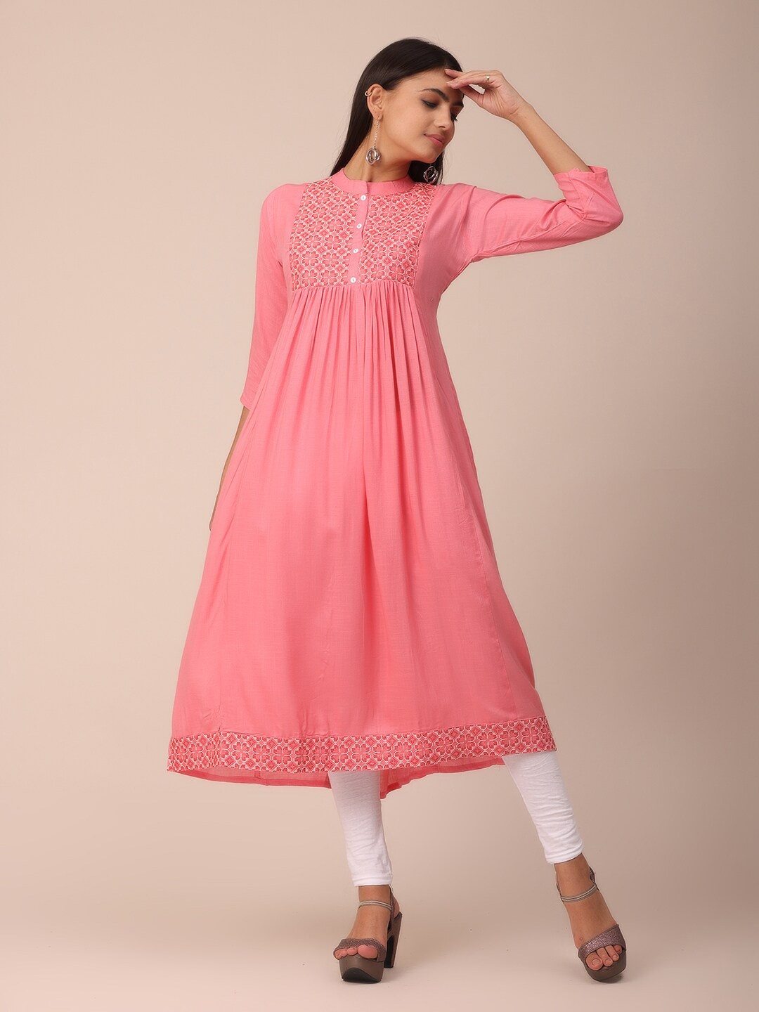 

NAYRA Women Peach-Coloured Yoke Design Thread Work Kurta