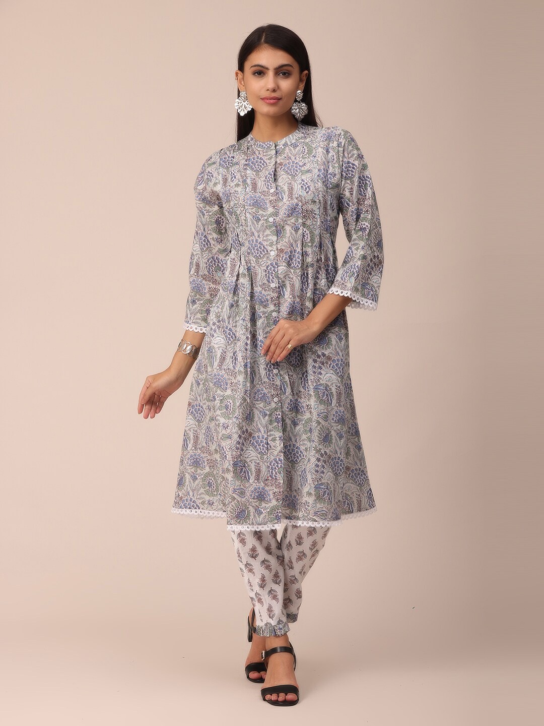 

NAYRA Women Blue & Green Ethnic Motifs Printed Pure Cotton Kurta