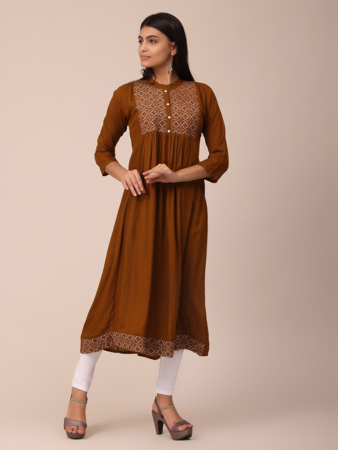 

NAYRA Women Brown & White Ethnic Motifs Embroidered Kurta