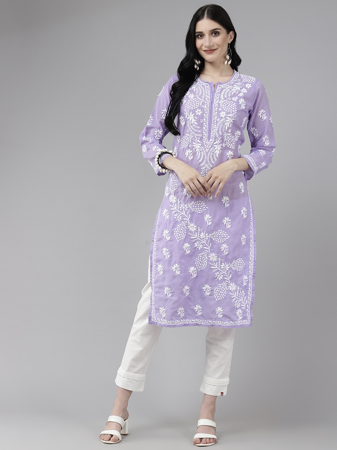 

ADA Women Purple & White Ethnic Motifs Embroidered Chikankari Cotton Kurta