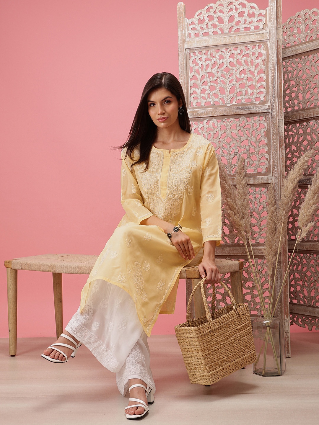

ADA Women Cream-Coloured & White Ethnic Motifs Embroidered Chikankari Cotton Kurta