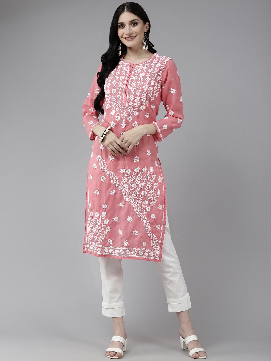 

ADA Women Peach-Coloured & White Ethnic Motifs Embroidered Chikankari Cotton Kurta