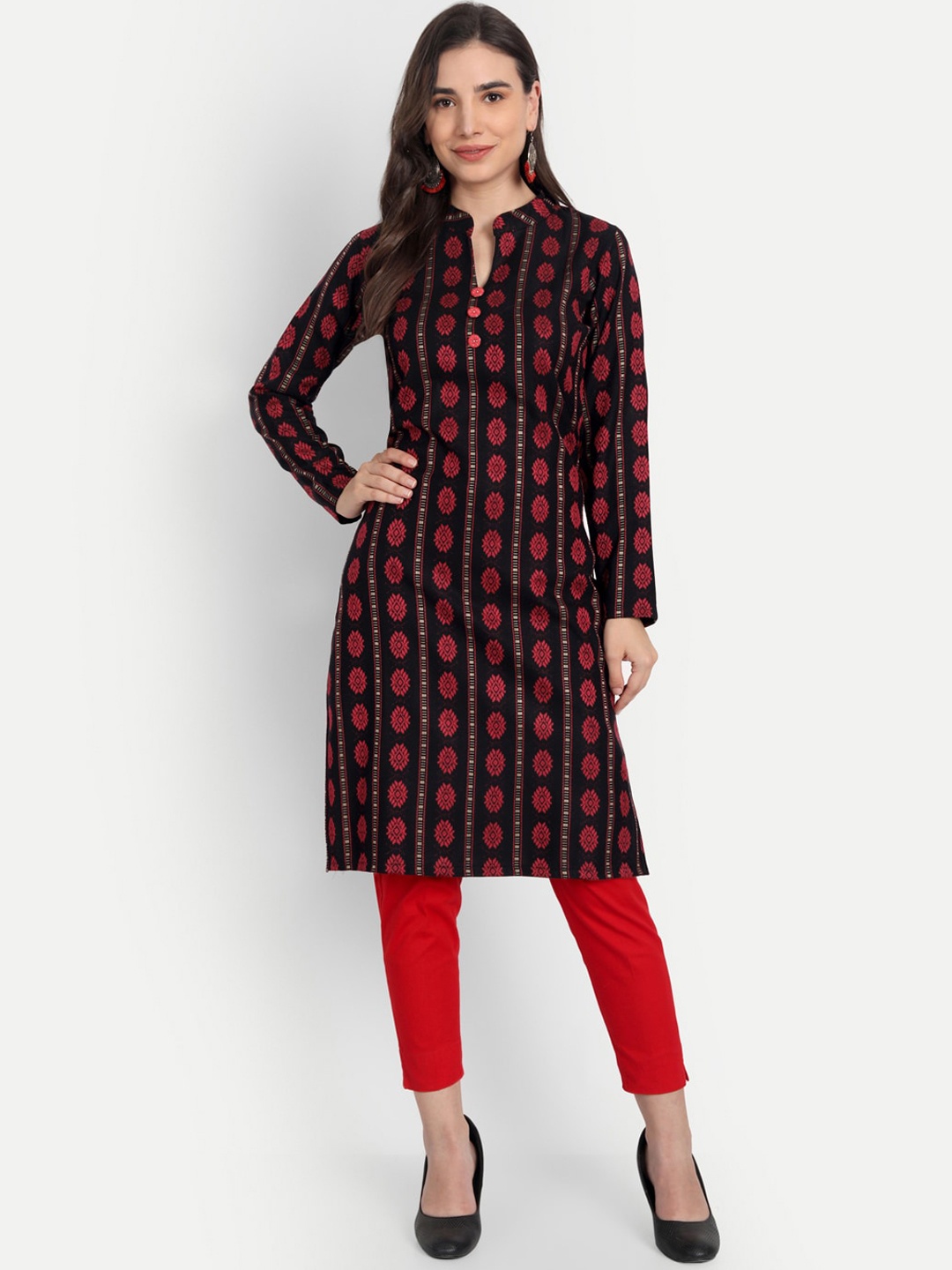 

Alavya Women Black & Red Jacquard Acrylic Kurta