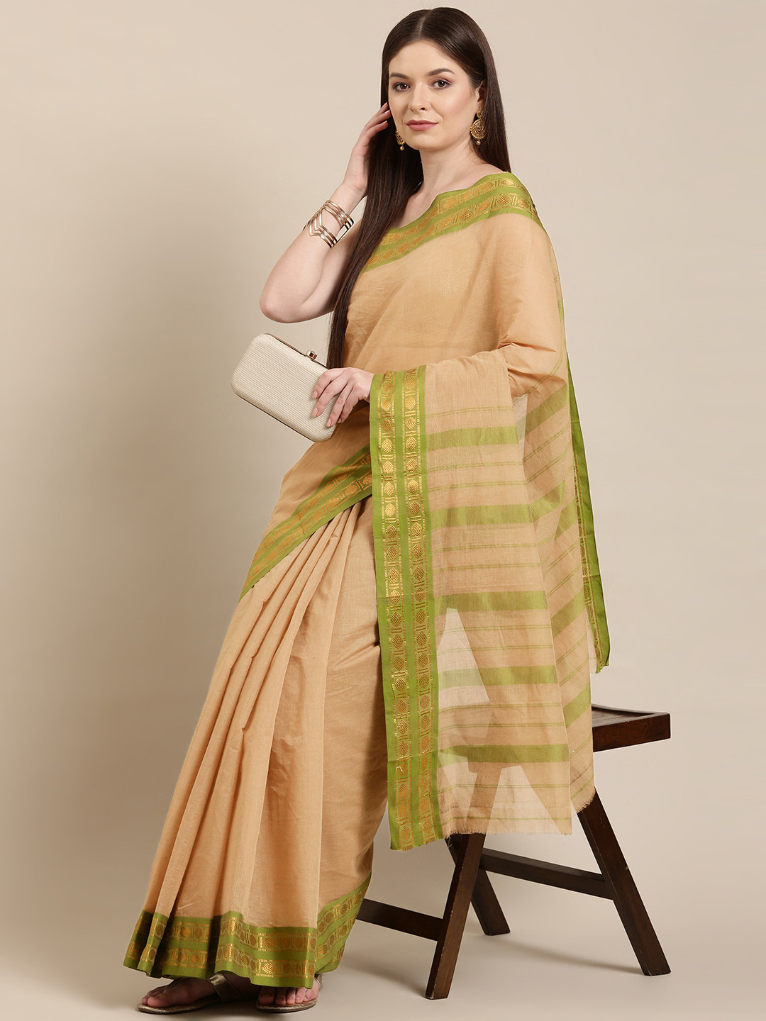 

KALINI Beige & Green Pure Cotton Narayan Peth Saree