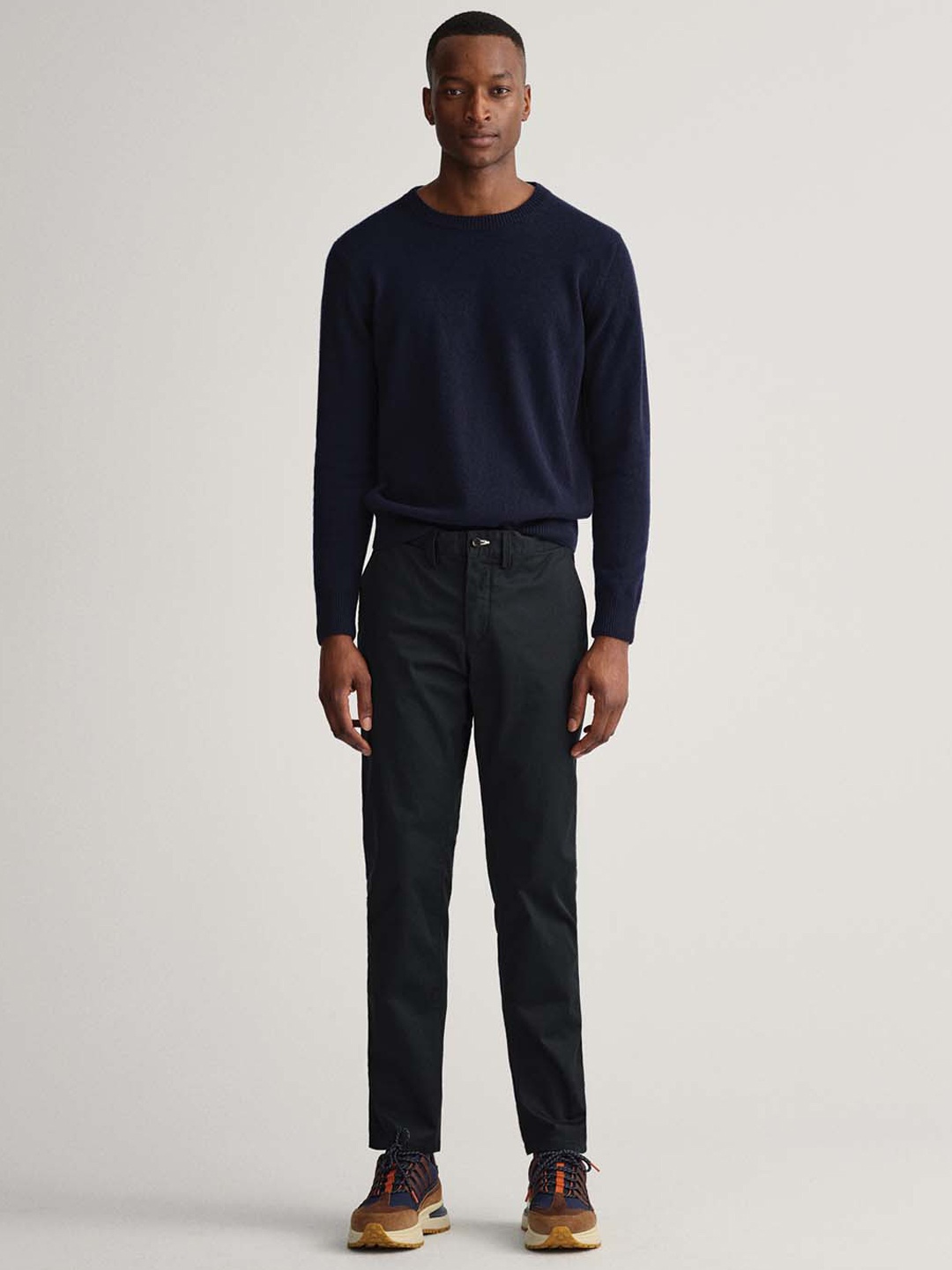 

GANT Men Black Tailored Slim Fit Trousers